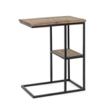 Klub miza WALTON je dobavljiva v črno-rjavi kombinaciji. Ogrodje je kovinsko, mizna plošča pa je lesena (mango). Zaradi svoje oblike in barve se odlično