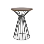 Moderna klub miza ALJA 2 je kvalitetna in stabilna ter primerna za vsako dnevno sobo. Mizna plošča je narejena iz MDF-a in furnirja, podnožje pa je