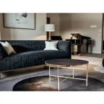 Klubska miza BIBA gold . Moderna klubska miza BIBA gold je eleganten kos pohištva, ki popestri vaš prostor. Njen poseben dizajn vas bo navdušil, saj prinese