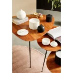 Klubska miza BOSCAGE set3 . Klubske mizice BOSCAGE so elegantne mizice, ki se odlično podajo v vsak prostor. Dobavljive so v rjavo - črni barvni kombinaciji.