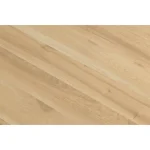 Moderna klubska mizica KARLAS - 40 x 40 x 51, je zelo kvalitetna in stabilna. Mizna plošča je narejena iz MDF-ja. Podnožje mizne plošče je narejeno iz