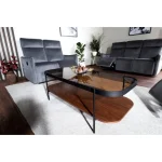 Klubska miza PRIMANA . Klubska miza PRIMANA, je eleganten kos pohištva, ki popestri vaš prostor. S svojo obliko in barvo, da prostoru poseben čar. Vrh je