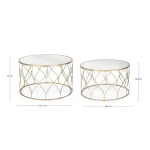 Klubska miza SET2 ELENOR J17 . Klubska miza ELENOR je sestavljena iz kovinskega ogrodja, prašno barvanega (zlata barva). Mizna plošča je iz stekla.