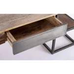 Klubska mizica 2C MANCHESTER 118x70 je elegantna in funkcionalna miza, primerna za različne vrste ambientov. Izdelana je iz kakovostnih materialov, ki