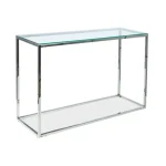 Moderna klubska mizica BAMER. Je zelo kvalitetna in stabilna. Mizna plošča je napravljena iz kaljenega stekla. Podnožje mizne plošče je napravljeno iz