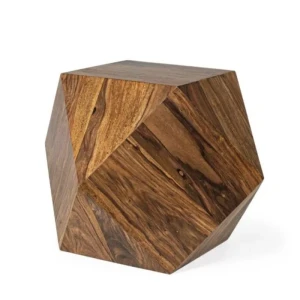 Klubska mizica EGYPT . Klubska mizica EGYPT je narejena iz lesa in je poliuretansko barvana. S svojo barvo in obliko se odlično poda v vsak prostor, ne glede