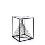 Klubska mizica ESPIRAL 40x40 ima kovinske okvirje in top iz kaljenega stekla. S svojo obliko in dizajnom popestri vsak prostor, ne glede na okolico. Material: