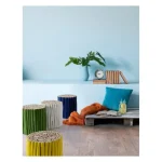 Klubska mizica GUADALUPE zelena . Klubska mizica GUADALUPE je narejena iz visokokakovostnih tikovih vej. Njen umetniški dizajn se odlično poda v vsak