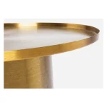 Klubska mizica KALPITA zlata D51 . Klubska mizica KALPITA je narejena iz kovine z medeninastim zaključkom. Dimenzije: širina: Ø51cm višina: 59hcm višina: