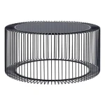 Klubska mizica KIERAN D80 . Klubska mizica KIERAN D80 je eleganten kos pohištva, ki popestri vsak prostor. Narejena je iz kovine. Vrh je narejen iz kaljenega