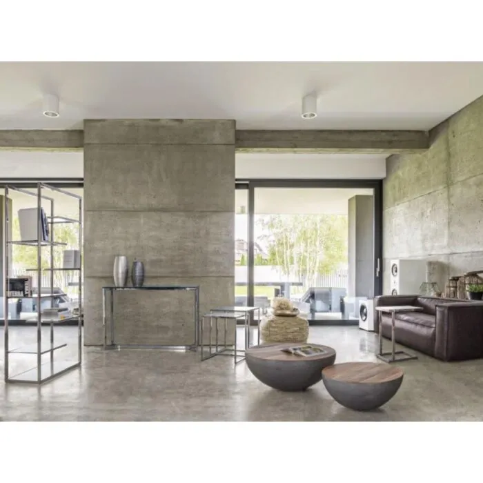 Klubska mizica LANCASTER D70 siva Klubska mizica LANCASTER D70 siva . Klubska mizica LANCASTER D70 siva je narejen iz lesa. Ker je les ročno obdelan lahko pride do raznoliknosti v velikosti