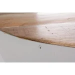 Klubska mizica LANCASTER D90 bela . Klubska mizica LANCASTER D90 bela je narejen iz lesa. Ker je les ročno obdelan lahko pride do raznoliknosti v velikosti