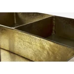 Klubska mizica MAVILA 62x62 . Klubska mizica MAVILA 62 x 62 je narejena iz kovine. Mizna plošča je narejena iz kakovostnega stekla. Mizica je zelo priročna