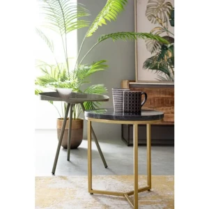 Klubska mizica PRESCOTT D37.5 črna . Klubska mizica PRESCOTT D37.5 črna ima jekleno ogrodje na vrhu črni marmor. Material: - Jeklo Barva: - Črni marmor