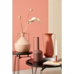 Klubska mizica ZAIRA D40 črna ima jekleno okvirje in stekleni vrh. Material: - Jeklo - Steklo Barva: - Črna Dimenzije: širina: Ø40cm višina: 50hcm