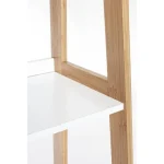 Knjižni poličnik 5P BROOKLYN . Knjižni poličnik 5P BROOKLYN je narejen iz lesenega okvirja in belimi mat policami. Primeren je za vsak prostor, kjer