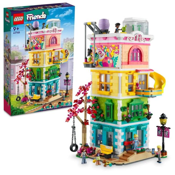 kocke-lego-friends-dom-obcanov-41748-3365292-1 KOCKE LEGO FRIENDS DOM OBČANOV 41748 - slika 2
