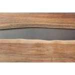 Komoda 2A-2A ARO je eleganten kos pohištva, ki popestri vaš prostor. Njen poseben dizajn vas bo navdušil, saj prinese vašemu prostoru eleganco in