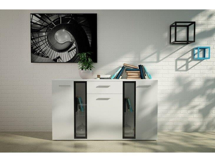 Uporabna in praktična komoda CARMEN  je eleganten kos pohištva,ki popestri vaš prostor s svojo eleganco in prefinjenostjo. Primerna je za vsak prostor,