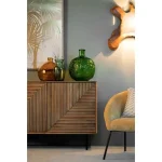 Komoda DARSEY 3A je narejen iz MDF-ja in ima kovinske noge. Struktura je iz lesa, predal ima v vratih. Material: - MDF - Kovinske noge - Les Barva: - Črne