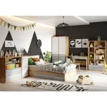 Komoda IRE je eleganten kos pohištva, ki popestri vaš prostor. Njen poseben dizajn vas bo navdušil, saj prinese vašemu prostoru eleganco in prefinjenost.