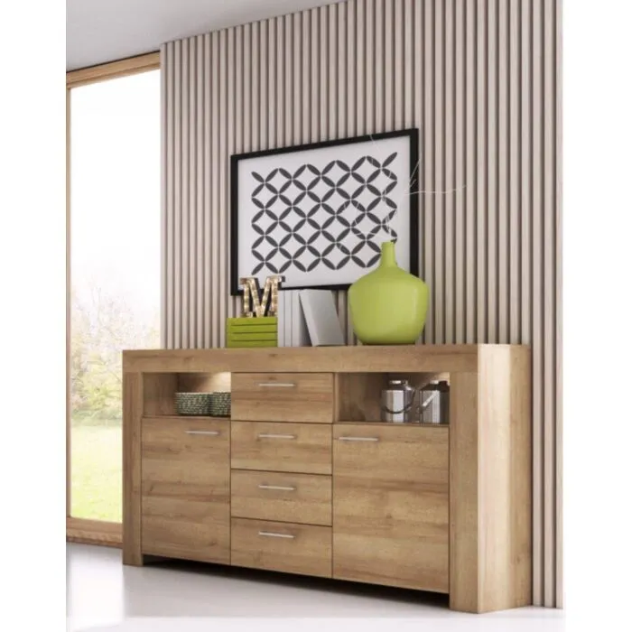 Komoda KYS 155 . Komoda KYS je eleganten kos pohištva, ki popestri vaš prostor. Njen poseben dizajn vas bo navdušil, saj prinese vašemu prostoru eleganco