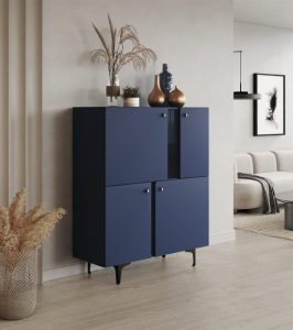 Komoda OLUR je eleganten kos pohištva, ki popestri vaš prostor. Njen poseben dizajn vas bo navdušil, saj prinese vašemu prostoru eleganco in prefinjenost.