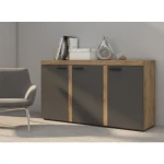 Komoda RIVA 2 . Uporabna in praktična komoda RIVA 2 je odlična izbira tako za dnevne sobe kot tudi za jedilnice, saj združuje funkcionalnost in estetsko