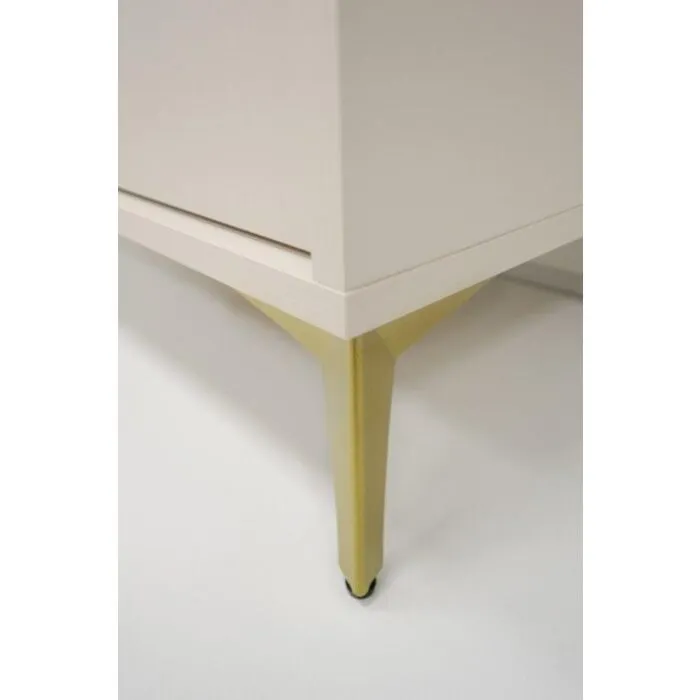 Komoda TOMI 1 Komoda TOMI 1 . Komoda TOMI je prava izbira za sodobne in elegantne prostore. Narejena iz kakovostne laminirane plošče debeline 16 mm, zagotavlja trdnost in