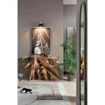 Konzola SOLIDAD 120x40 je eleganten kos pohištva, ki popestri vaš prostor. Njen poseben dizajn vas bo navdušil, saj prinese vašemu prostoru eleganco in