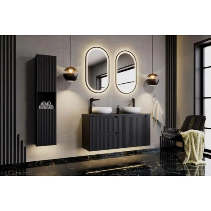 Kopalniški blok BLACKY 140 Kopalniški blok BLACKY 140 . Kopalniški blok BLACKY 140 je narejen iz kvalitetne laminirane plošče. Izstopa zaradi svoje moderne oblike. Popestril bo vsako