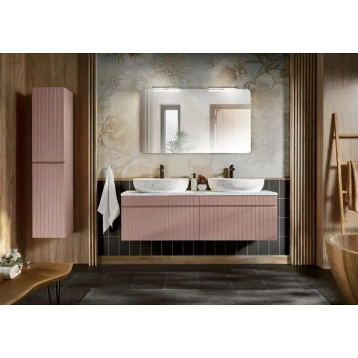 Kopalniški blok ROZY 160 . Kopalniški blok ROZY 160 je hkrati enostaven in eleganten. Nežno roza elementi s kombinacijo elementov v beli barvi je popolna