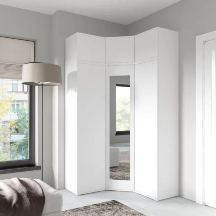 Kotna garderobna omara EMILI 3 Kotna garderobna omara EMILI 3 . Kotna garderobna omara EMILI 3 je izvirna in stilska. Izdelana iz laminirane plošče. Na voljo v več barvah. Garderobna