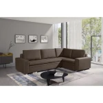 Kotna sedežna garnitura ARWEN . Kotna sedežna garnitura ARWEN je elegantna in preprosta. Raztegne se v dodatno ležišče, kar nudi udobje. Praktična je za