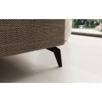 Kotna sedežna garnitura JON 3 je modernega dizajna. Na voljo je v več barvah. Primerna je za vsak prostor. Sedežni je potrebno določiti levi ali desni kot.