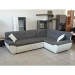 Kotna sedežna garnitura LIDIJA . Kotna sedežna garnitura LIDIJA je odlična garnitura po odlični ceni. Narejena v kombinaciji umetnega usnja in blaga.