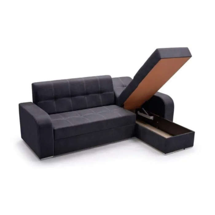 Kotna sedežna garnitura LUSI 2 Kotna sedežna garnitura LUSI 2 . Kotna sedežna garnitura LUSI 2 je priemrna za vsak prostor, saj je klasičnega izgleda. Sedežna je praktična za uporabo,