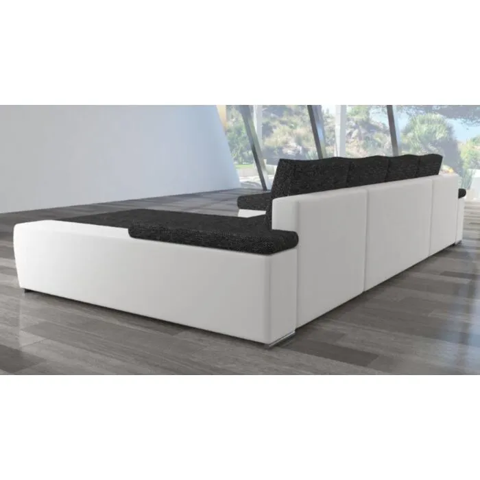 Kotna sedežna garnitura MARIO 3 Kotna sedežna garnitura MARIO 3 . Kotna sedežna garnitura MARIO 3 je odlična garnitura po odlični ceni. Narejena iz umetnega usnja. Zraven garniture dobite