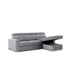 Kotna sedežna garnitura RESIA 2 . Kotna sedežna garnitura RESIA je funkcionalna in udobna. Ima nastavljive vzglavnike ter zaboj za shranjevanje posteljnine.