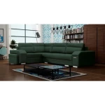 Kotna sedežna garnitura SAGU, modernega dizajna ter praktična za uporabo, saj ima ogromno prostora za shranjevanje. Sedežna garnitura je vzmetena z