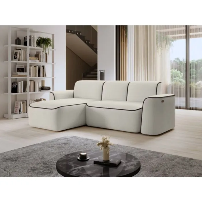 Kotna sedežna garnitura UMANA Kotna sedežna garnitura UMANA . Kotna sedežna garnitura UMANA, je mešanica moderne elegance in neprekosljivega udobja, popolna za vašo dnevno sobo. Skrbno