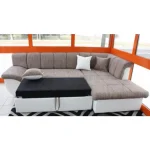 Kotna sedežna garnitura VERONIKA - belo/rjava . Kotna garnitura VERONIKA je kotna sedežna garnitura, katera je narejena iz vrhunskega umetnega usnja in