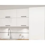 Kotni kuhinjski blok VANJA 330 x 340 cm . Kotni kuhinjski blok VANJA 330 x 340 cm je kuhinja, katera bo prinesla svežino v vaš dom. Dobavljiva v kombinaciji