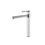 Kuhinjska armatura ZI . Kuhinjska armatura ZI je iz kroma in granitala. Armatura je visokotlačna. Dimenzije so 19,4 x 20,2 cm. Barva: - bela - beige - temno