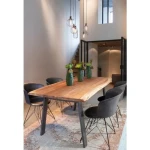 Kuhinjska miza ARON 160X90 . Kuhinjska miza ARON 160X90 je rustikalna miza, naravnega videza. Mizna plošča je narejena iz akacijevega lesa z kovinskimi