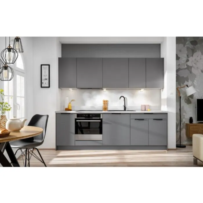 Kuhinjski blok JAGODA siva 240 z vgradnimi aparati . Kuhinjski blok JAGODA 240 cm z vgradnimi aparati, je modernega dizajna v sivi mat barvi. Stranice so
