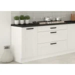 Kuhinjski blok LIJA 285 x 180 cm . Kuhinjski blok LIJA 285 x 180 cm je dobavljiva v beli barvi. Debelina delovnega pulta je 38 mm. Kuhinja je izdelana iz