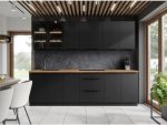 Kuhinjski blok SAŠA 260 cm je kuhinja v črni mat barvi. Kuhinja je izdelana iz oplemenitenih ivernih plošč debeline 16 mm in je oblečena v dekor,