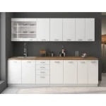 Kuhinjski blok STELLA 260cm . Kuhinjski blok STELLA 260 cm je dobavljiva v beli mat barvi. Debelina delovnega pulta je 28 mm. Kuhinja je izdelana iz