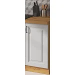 Kuhinjski blok STIL 240 . Kuhinjski blok STIL 240 cm je dobavljiva v beli barvi. Debelina delovnega pulta je 38 mm. Kuhinja je izdelana iz oplemenitenih